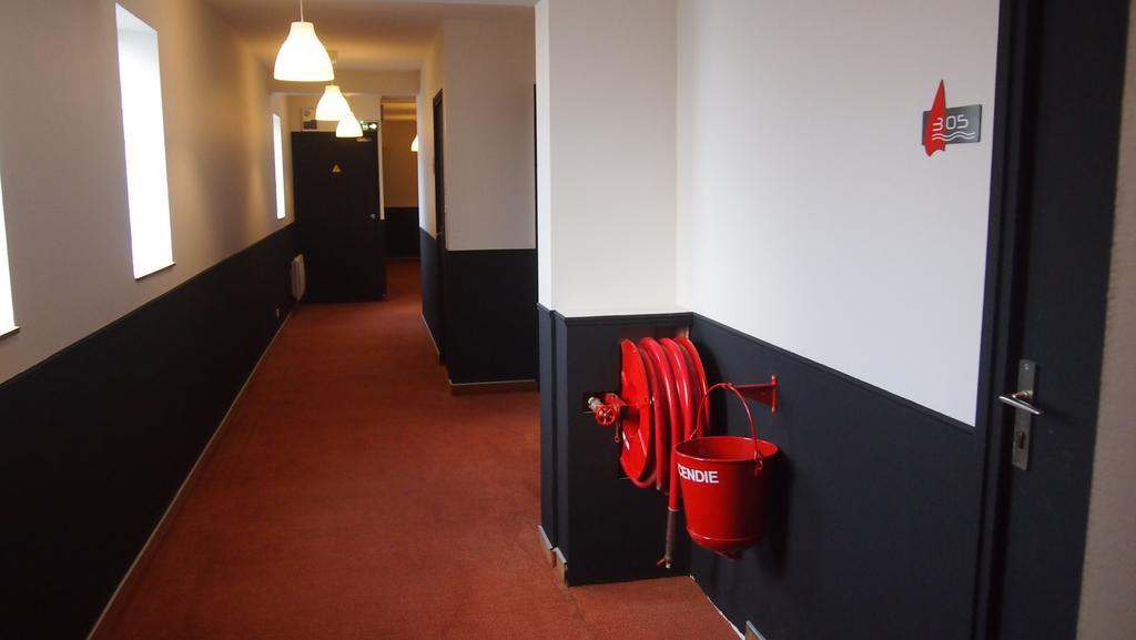 Comfort Hotel Rosporden Concarneau Экстерьер фото