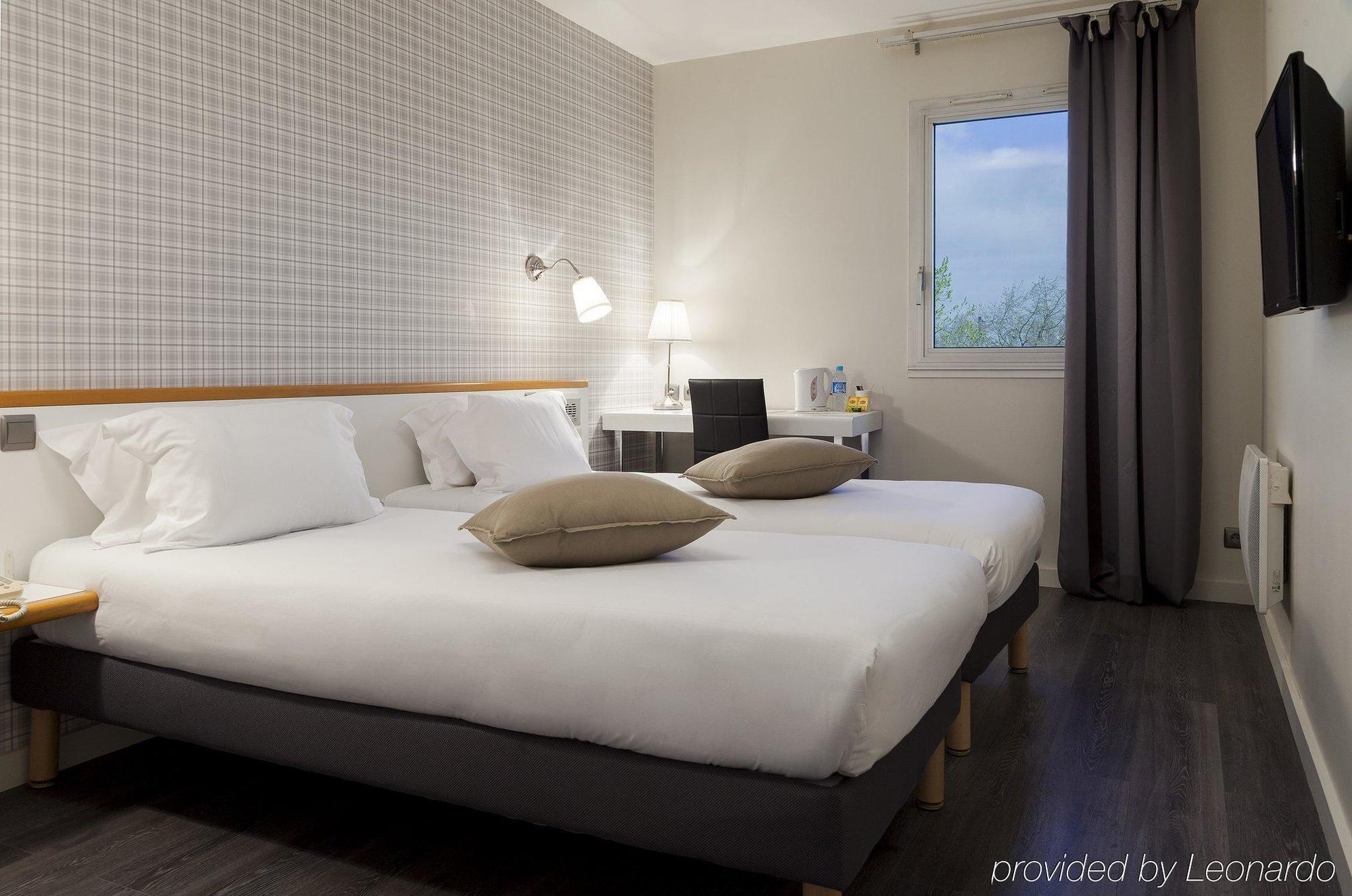 Comfort Hotel Rosporden Concarneau Экстерьер фото